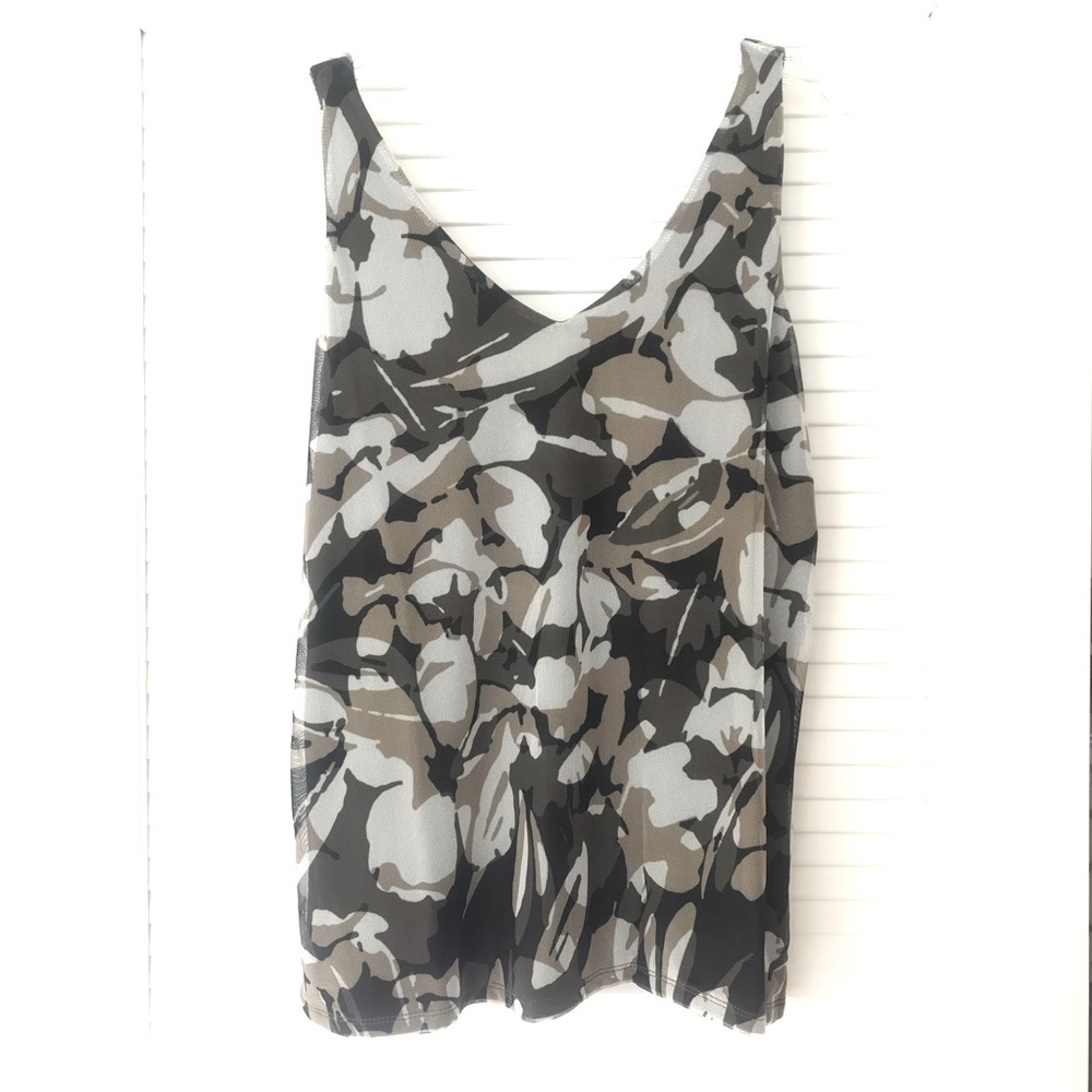 CHICO’S Perfect Camo Mesh Tank NWT!